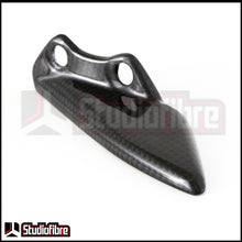 Load image into Gallery viewer, Paracatena Inferiore CARBONIO DUCATI Panigale V4/S - 2025-
