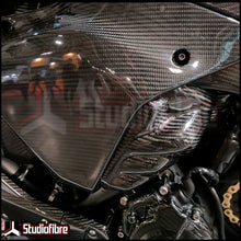 Carica l'immagine nel visualizzatore di Gallery, Coperchio Elettronica CARBONIO YAMAHA R1 - 2020-