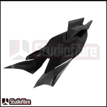 Carica l'immagine nel visualizzatore di Gallery, Carena  PISTA Completa VETRORESINA [inclusi ganci rapidi] APRILIA RSV4 XTRENTA - 2021-