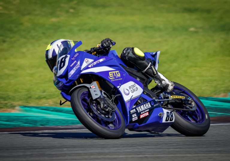 Carena PISTA (inclusi ganci rapidi) YAMAHA R125 - 2019-2021