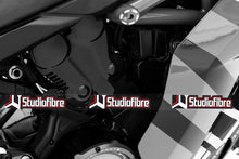 Load image into Gallery viewer, Kit Copri Cinghie CARBONIO DUCATI Supersport 939/S