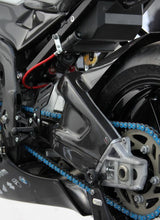 Load image into Gallery viewer, Protezioni Forcellone CARBONIO BMW S1000RR